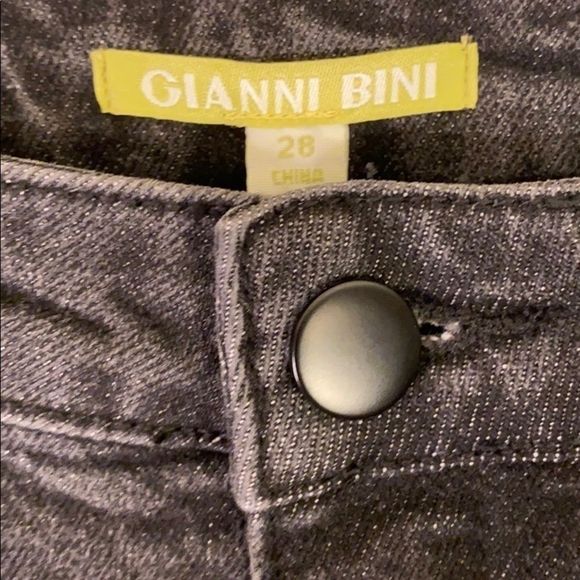 🆕Gianni Bini women’s jeans - Picture 3 of 4